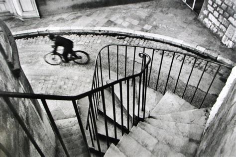 the decisive moment henri cartier bresson|photographers that capture the moment.